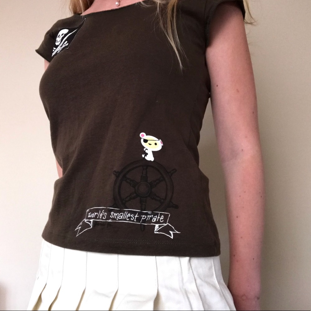 Y2K aesthetic gama go tee